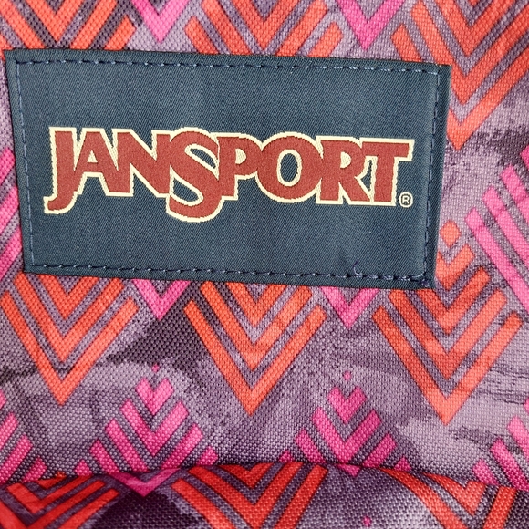 Jansport Superbreak Multi-Diamond Arrows Backpack. NWT - Picture 5 of 12